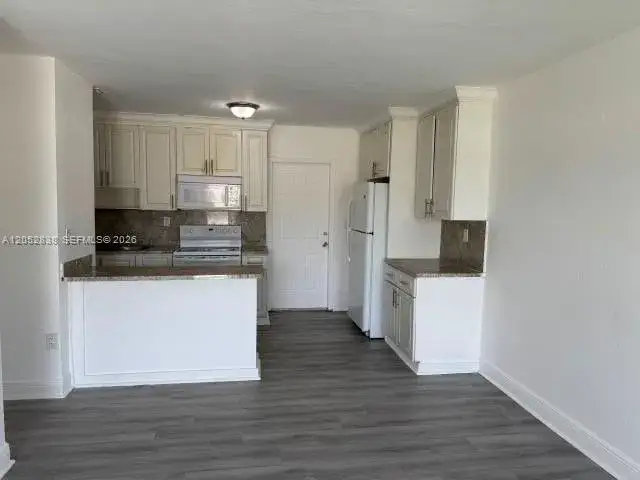 1870 NW 167 ST # 1870, Miami Gardens FL 33054