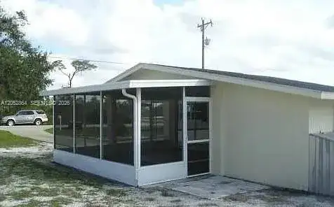 124 Hallmark Ave, Lake Placid FL 33852 photo 3