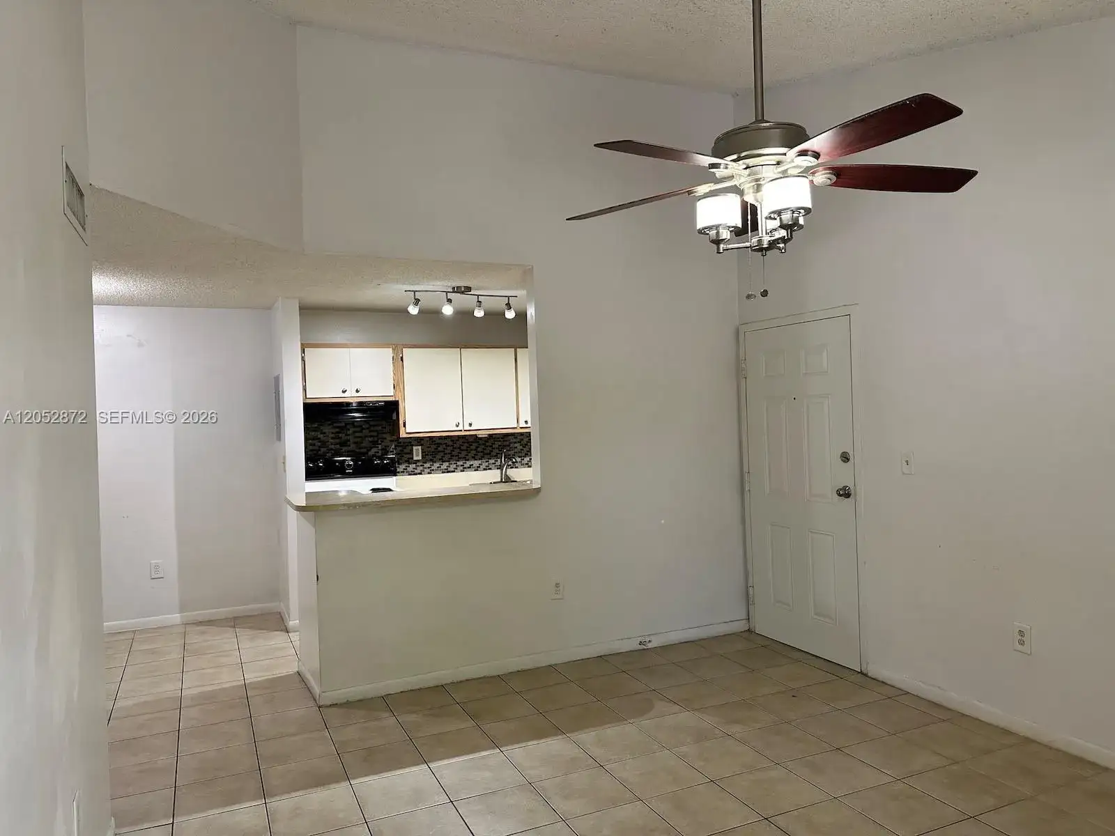 7200 NW 179th St # 311, Hialeah FL 33015 photo 2