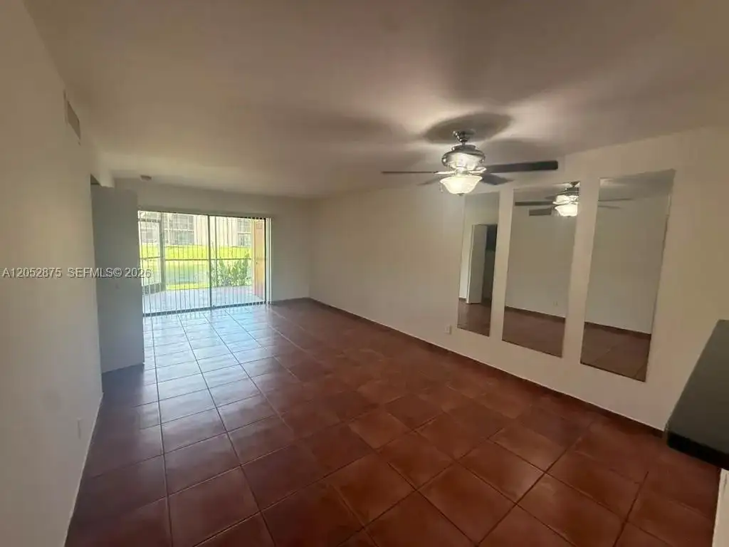 3399 Foxcroft Rd # 104, Miramar FL 33025 photo 4
