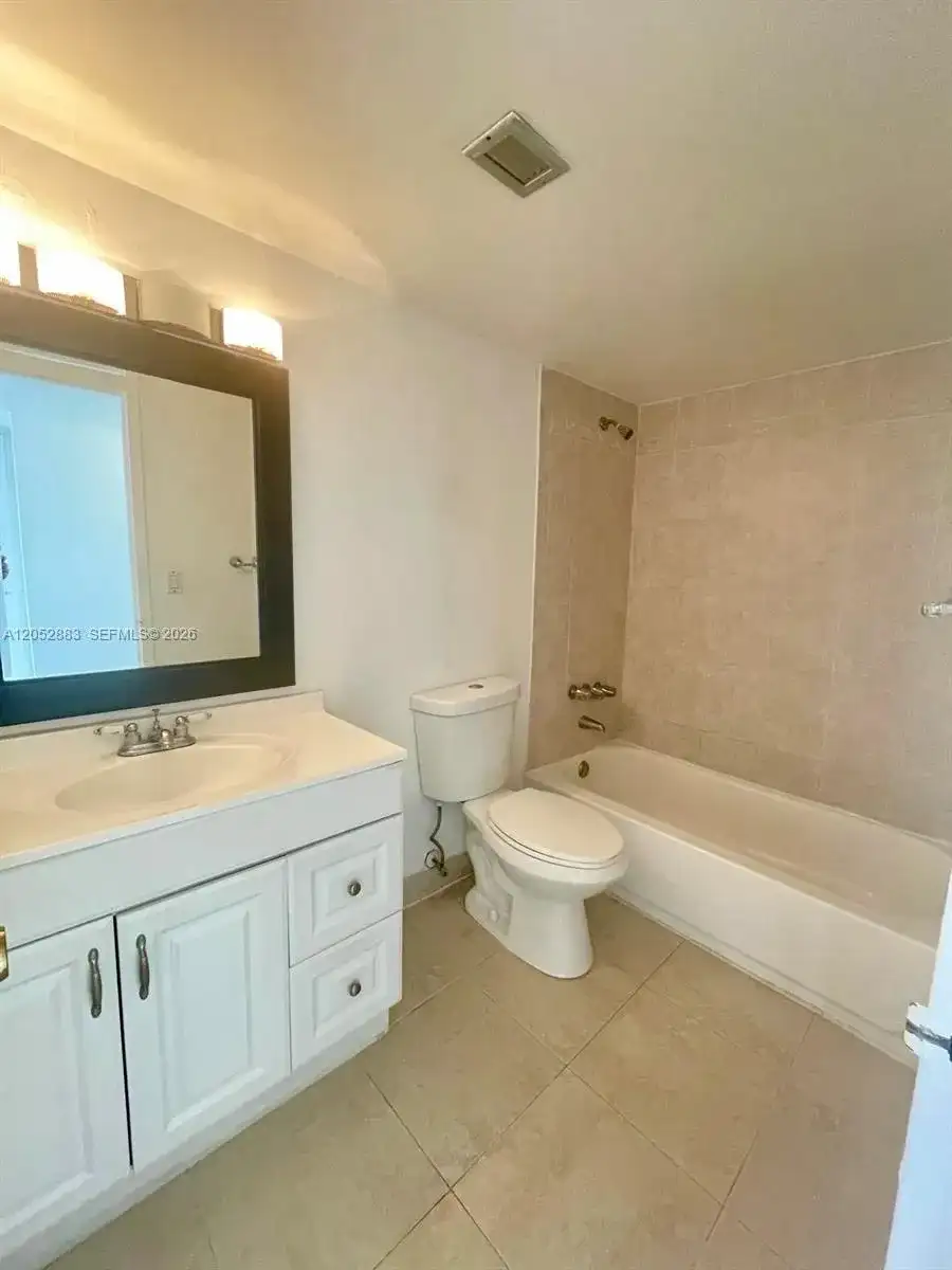 13155 Ixora Ct # 201, North Miami FL 33181 photo 5