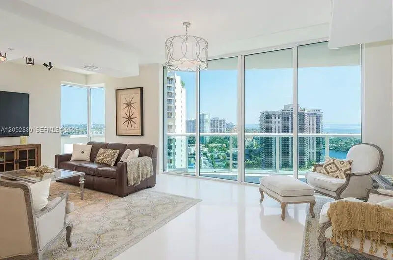 19400 Turnberry Way, Aventura FL 33180