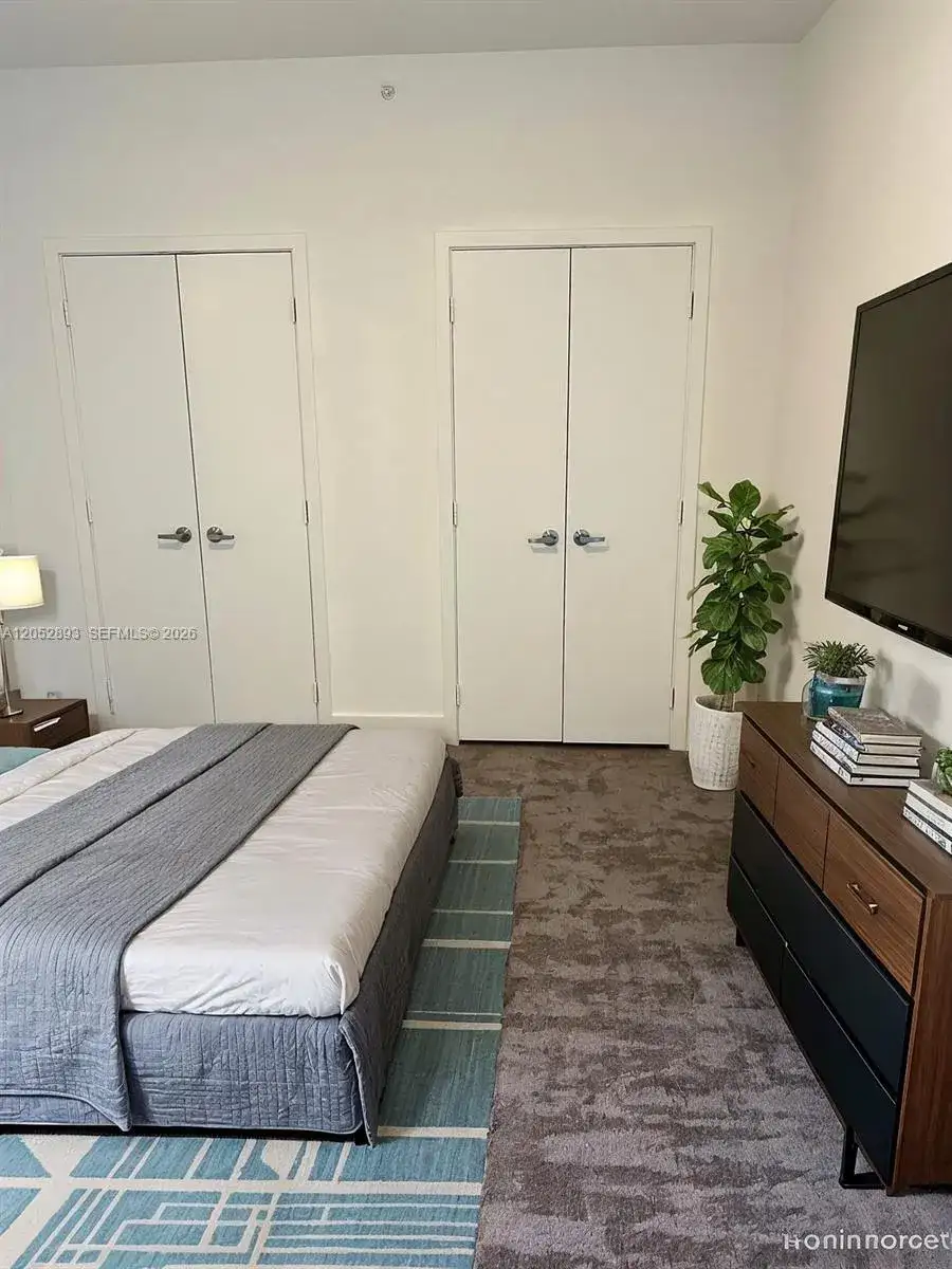 888 Biscayne Blvd # 509, Miami FL 33132 photo 5
