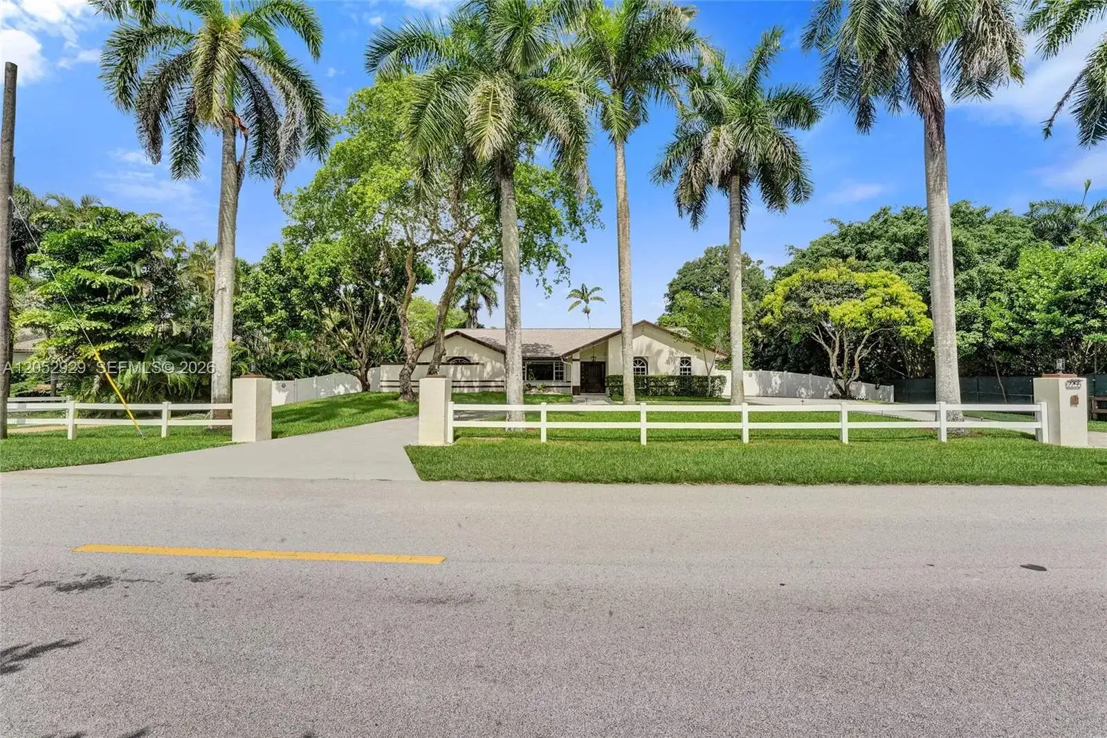 2255 SW 145th Ave, Davie FL 33325