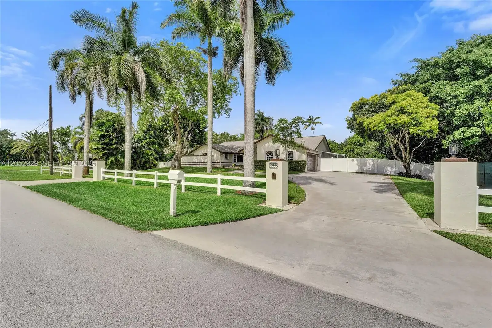 2255 SW 145th Ave, Davie FL 33325 photo 3