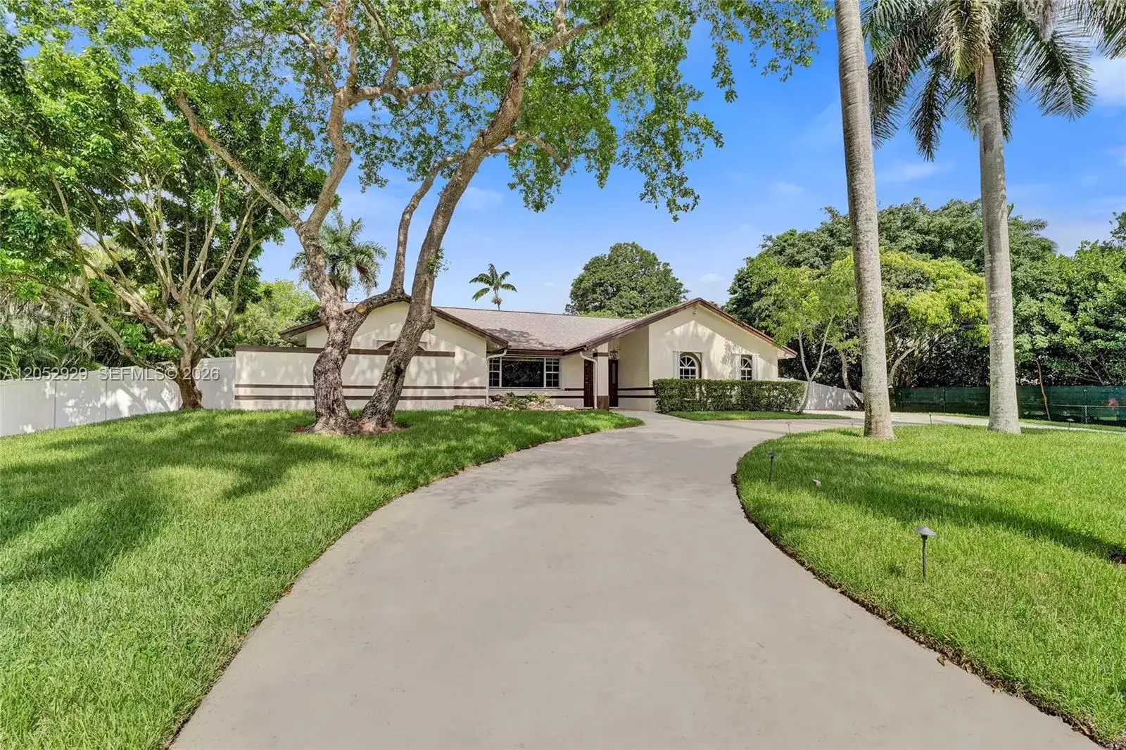 2255 SW 145th Ave, Davie FL 33325 photo 4