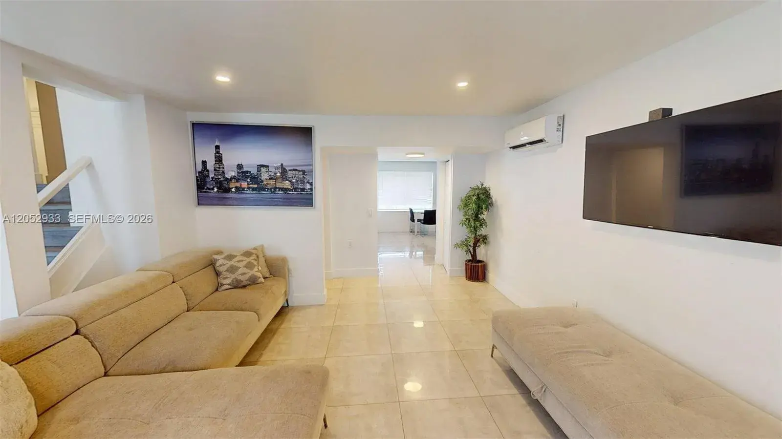 1904 SW 28th St, Fort Lauderdale FL 33315