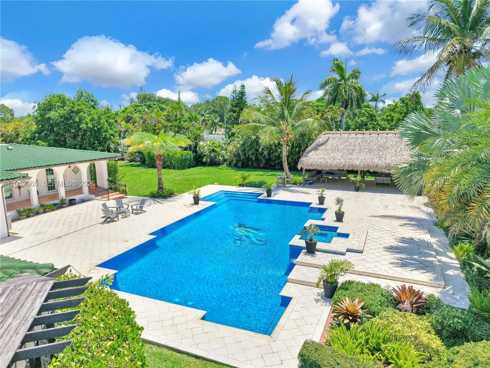 7550 SW 74th St, Miami FL 33143