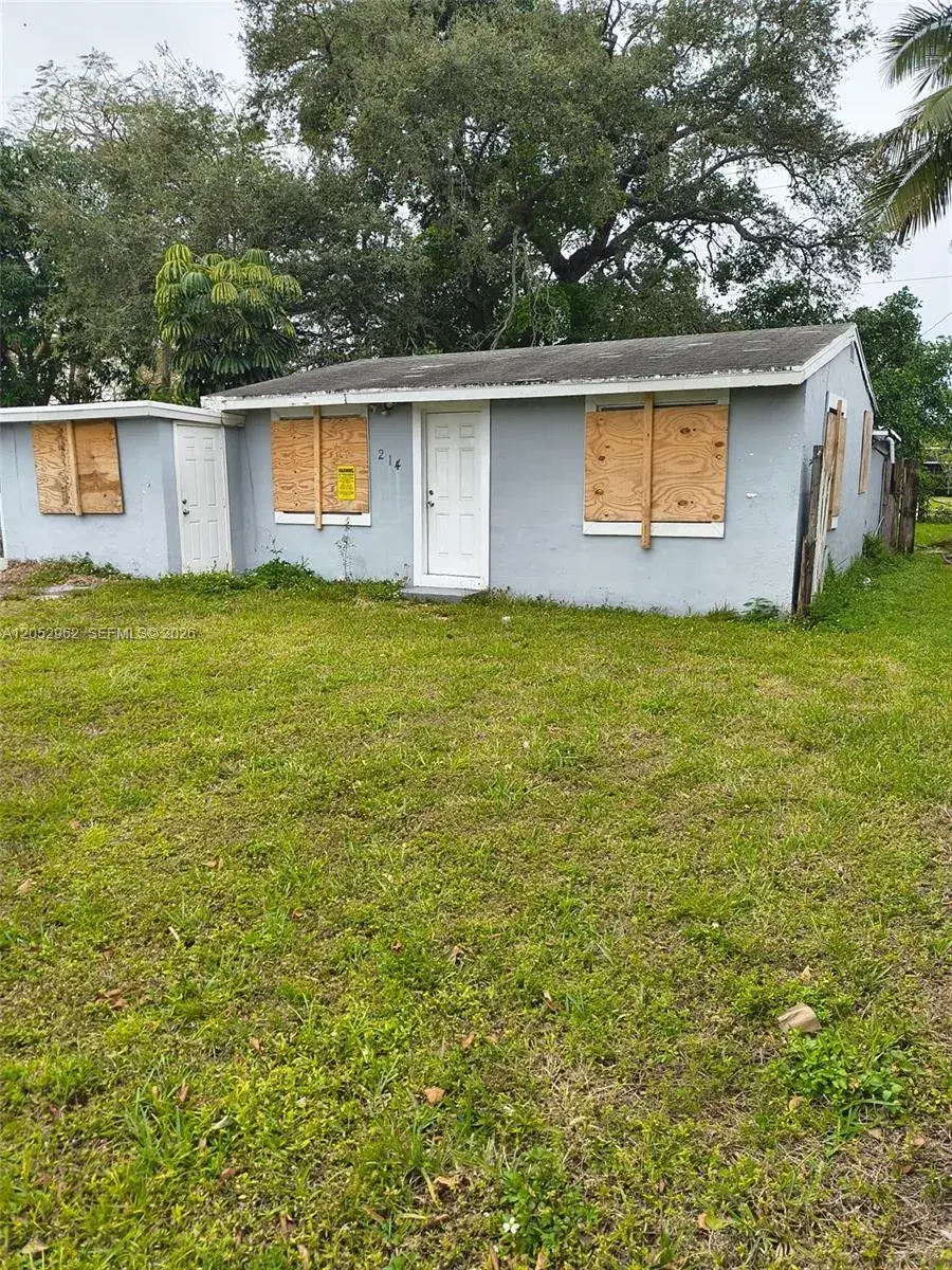 214 N 61st Ter, Hollywood FL 33024