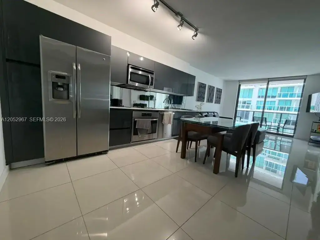 31 SE 6th St # 2604, Miami FL 33131 photo 2