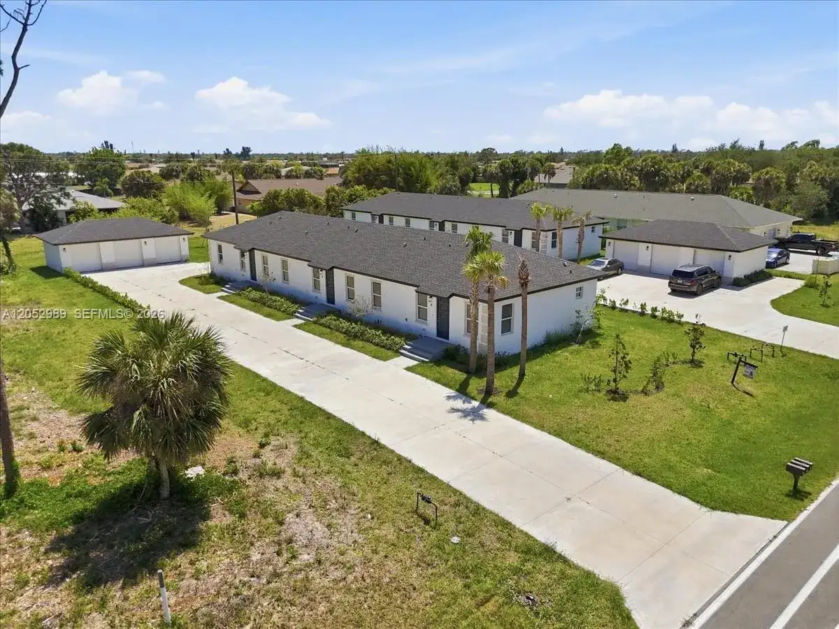 195 Rotonda Blvd W # B, Port Charlotte FL 33947 photo 3