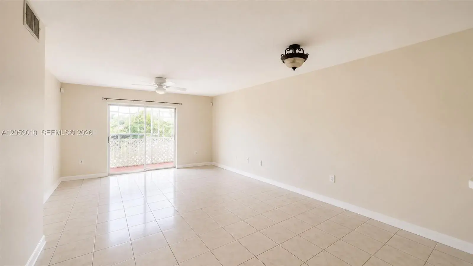 11311 SW 200th St # D, Miami FL 33157