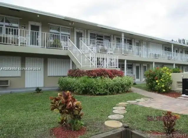 500 Layne Blvd # 15, Hallandale Beach FL 33009