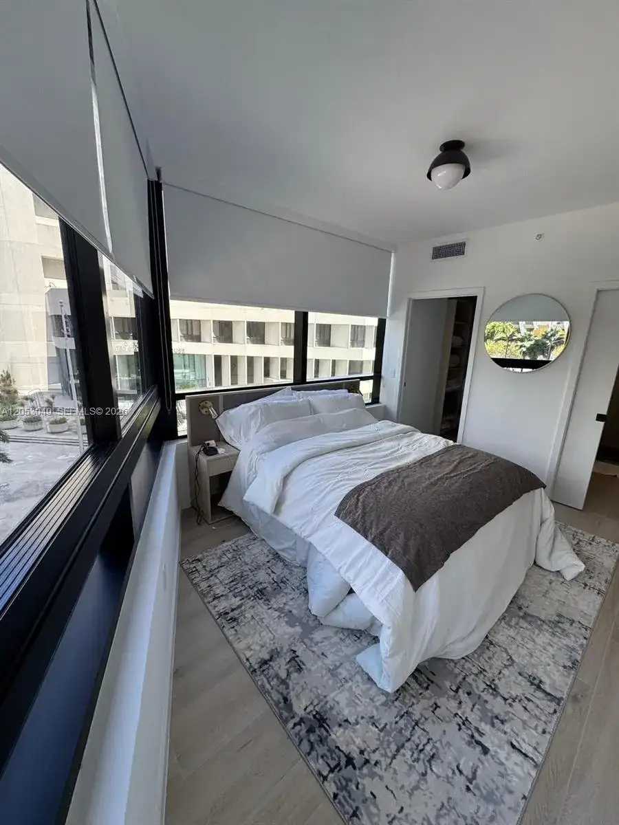 225 N MIAMI AVE # 302, Miami FL 33128 photo 4