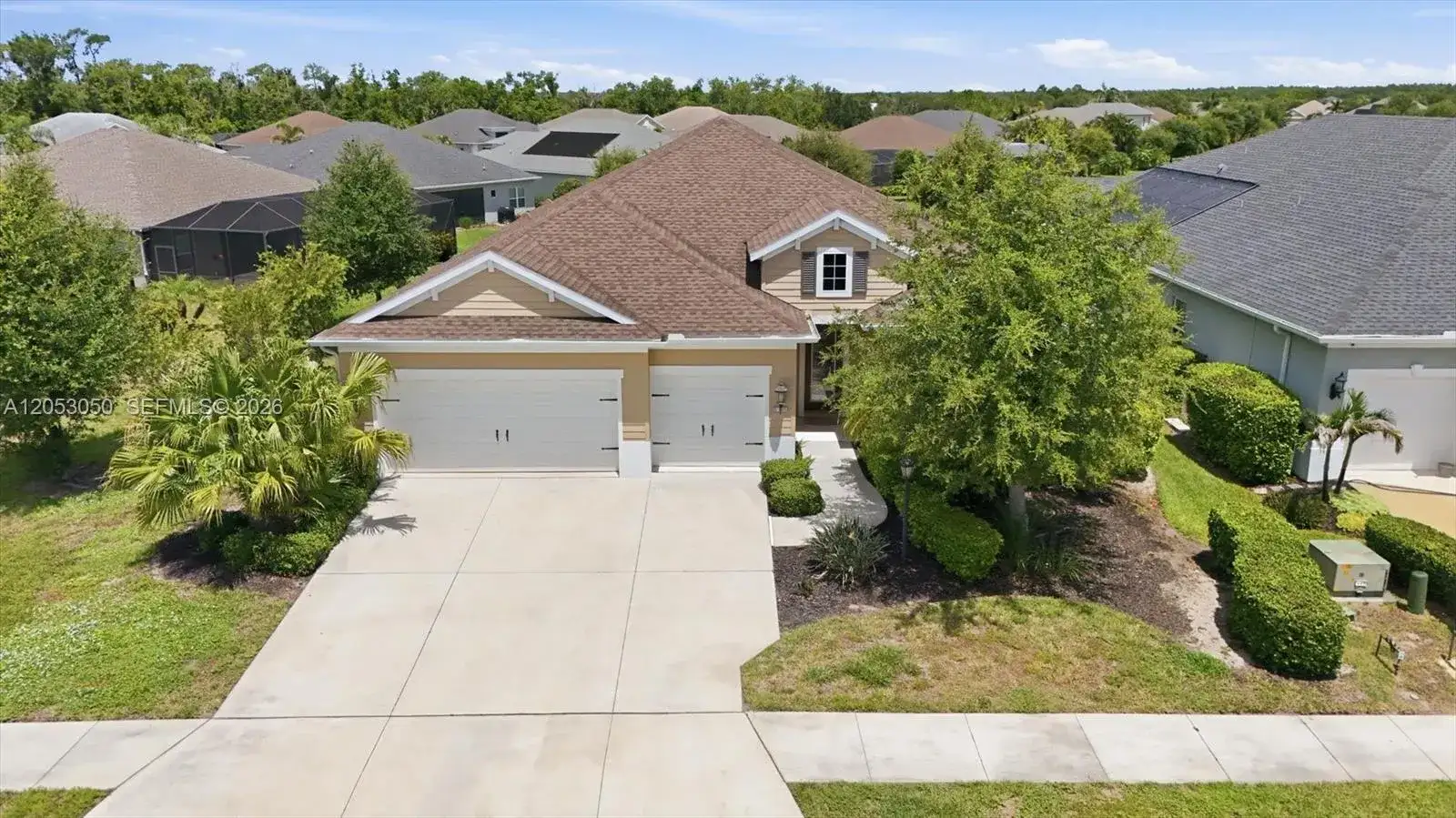 1109 THORNBURY DR, Other City - In The State Of Florida FL 34219 photo 5