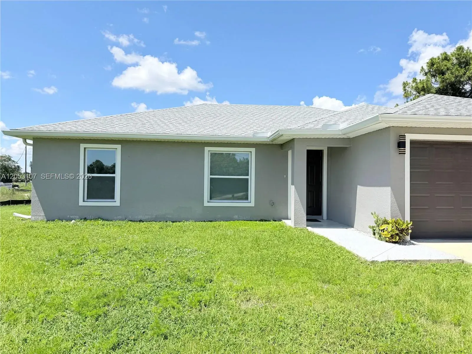 700 Connecticut, Lehigh Acres FL 33936