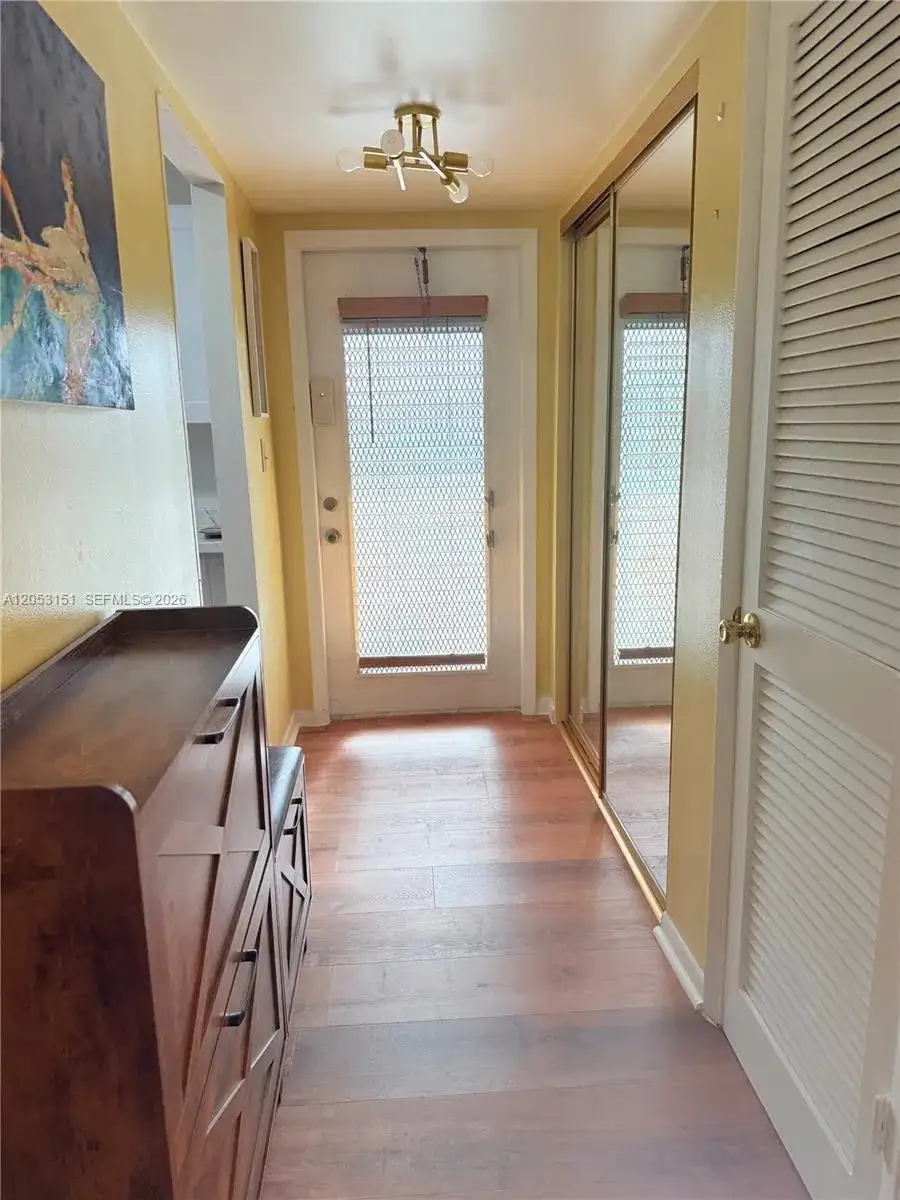 8590 Sunrise Lakes Blvd # 309, Sunrise FL 33322 photo 4