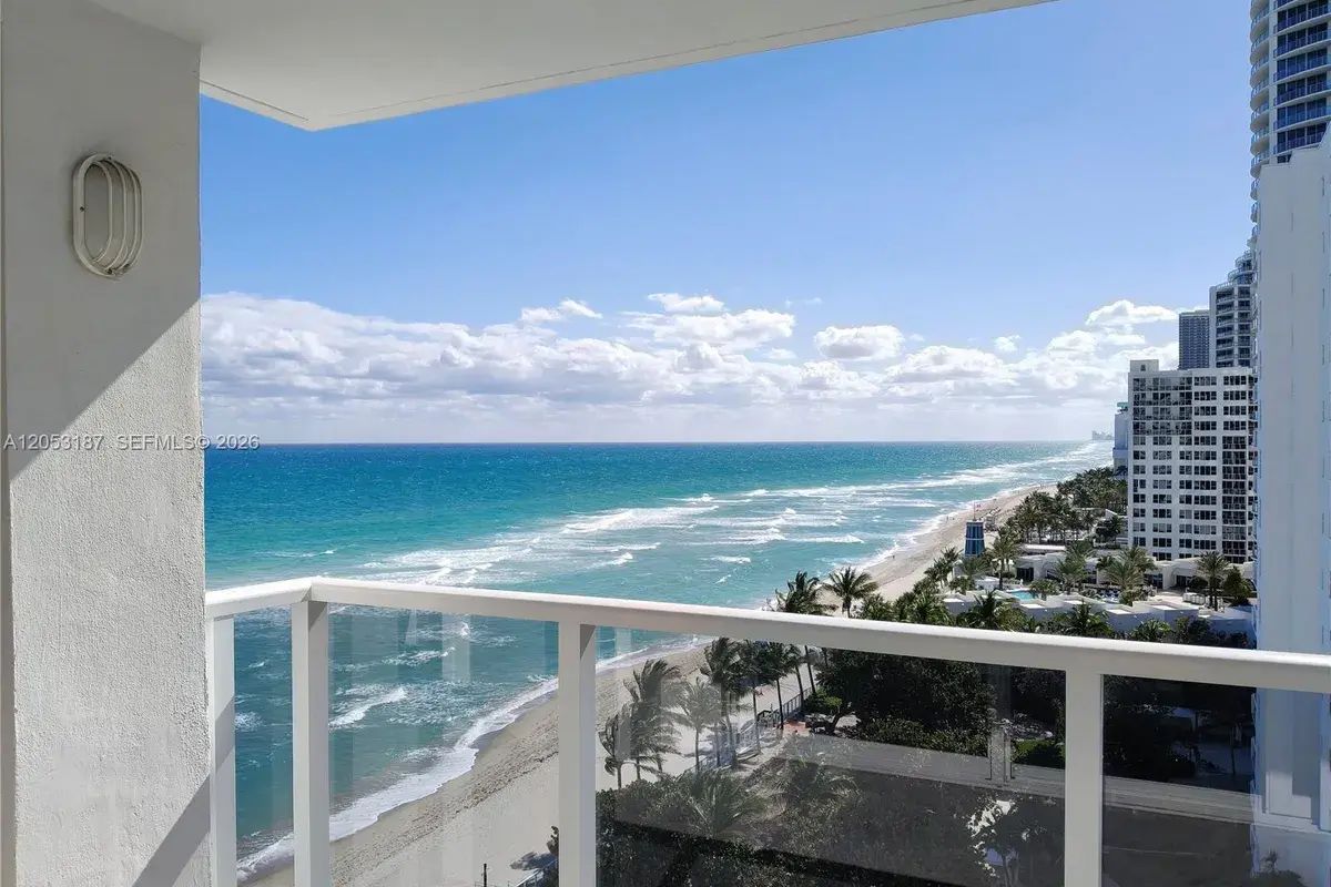 2751 S Ocean Dr # 1106S, Hollywood FL 33019