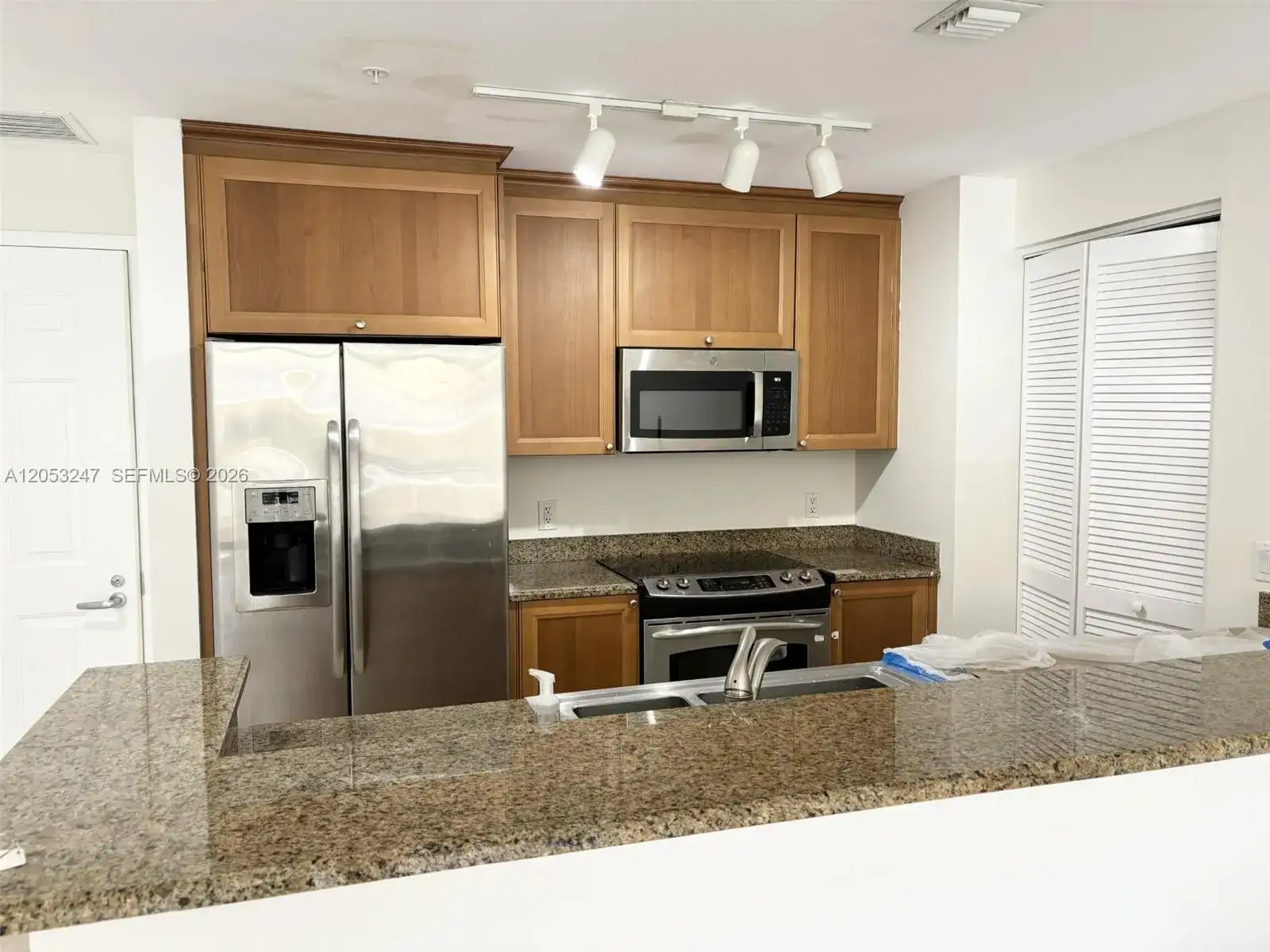 55 MERRICK WAY WY # 713, Coral Gables FL 33134 photo 5