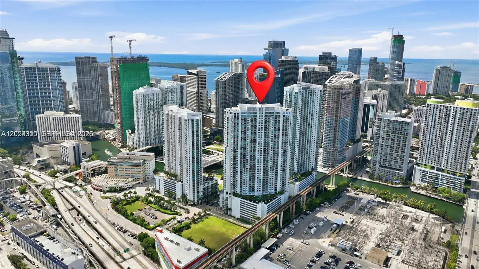 90 SW 3rd St # 1409, Miami FL 33130