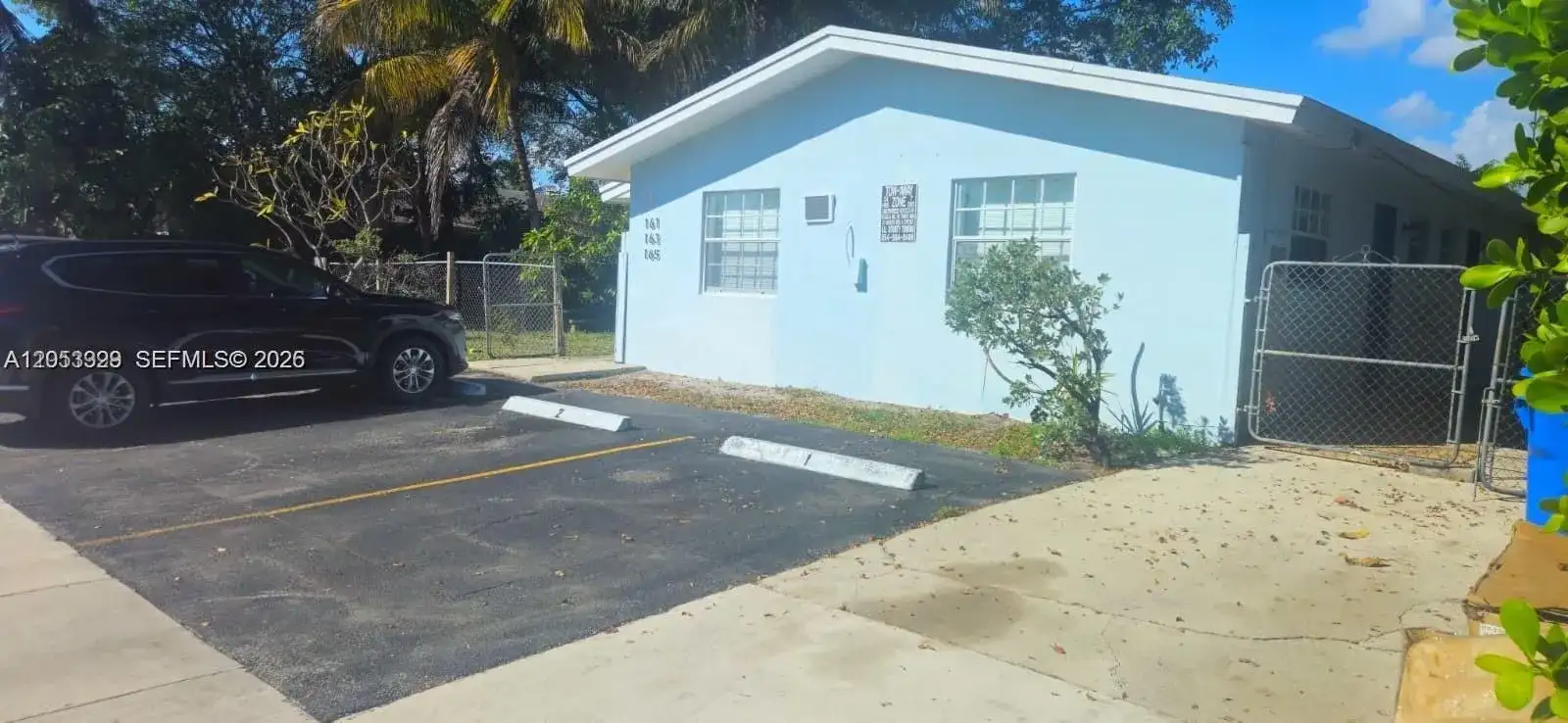 161 NW 40th St # 2, Oakland Park FL 33309 photo 3