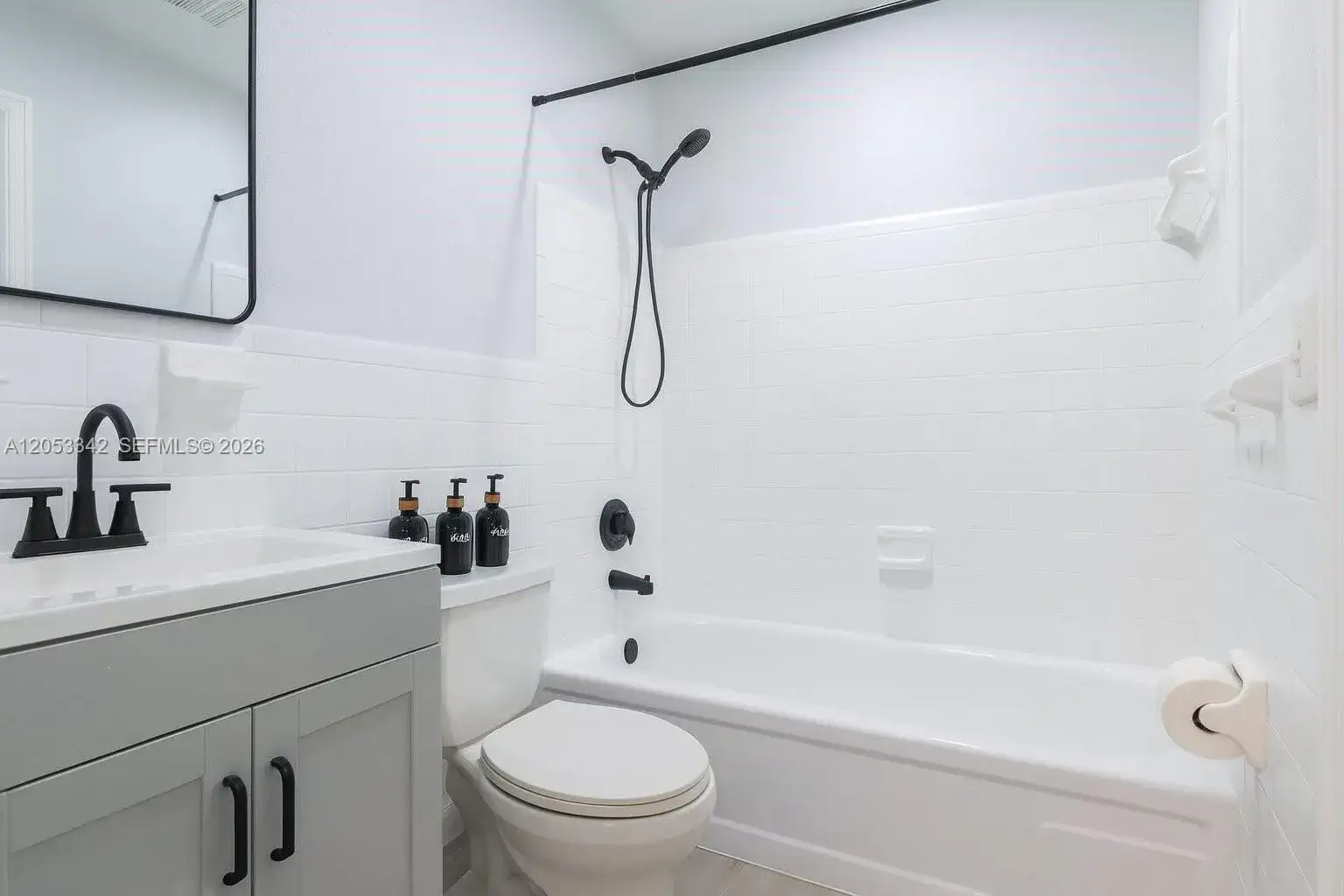 605 SW 14th Ter, Fort Lauderdale FL 33312 photo 3