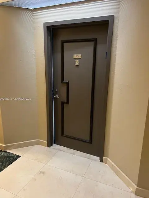 3600 Yacht Club Dr # 504, Aventura FL 33180