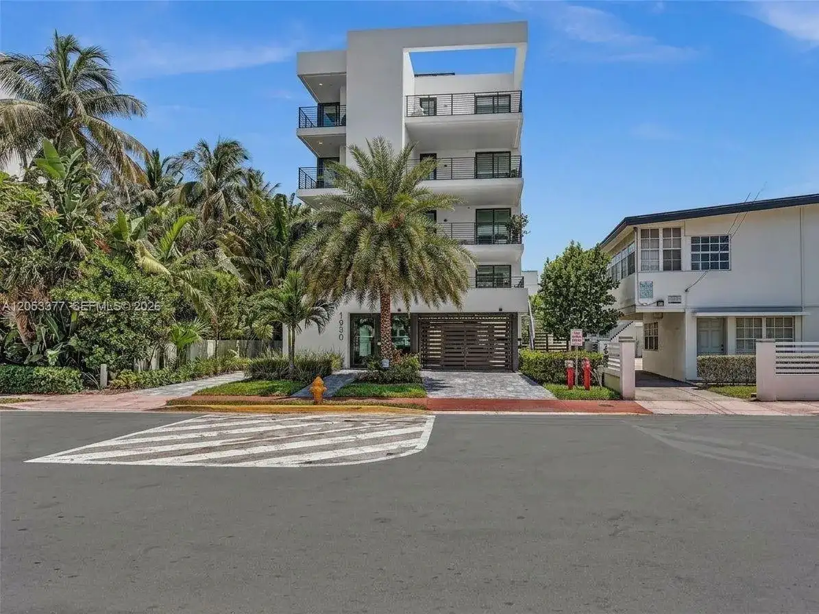 1930 Bay Dr # 2, Miami Beach FL 33141 photo 2
