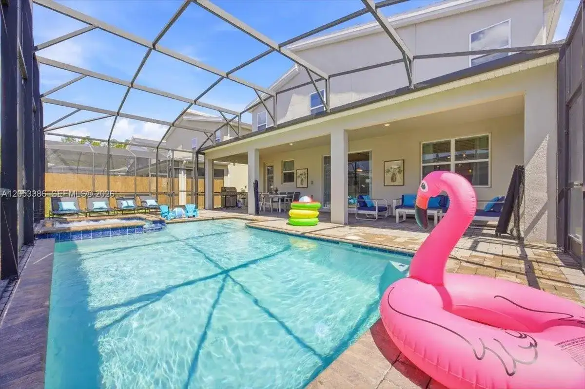 4576 Target BLVD, Kissimmee FL 34746 photo 3