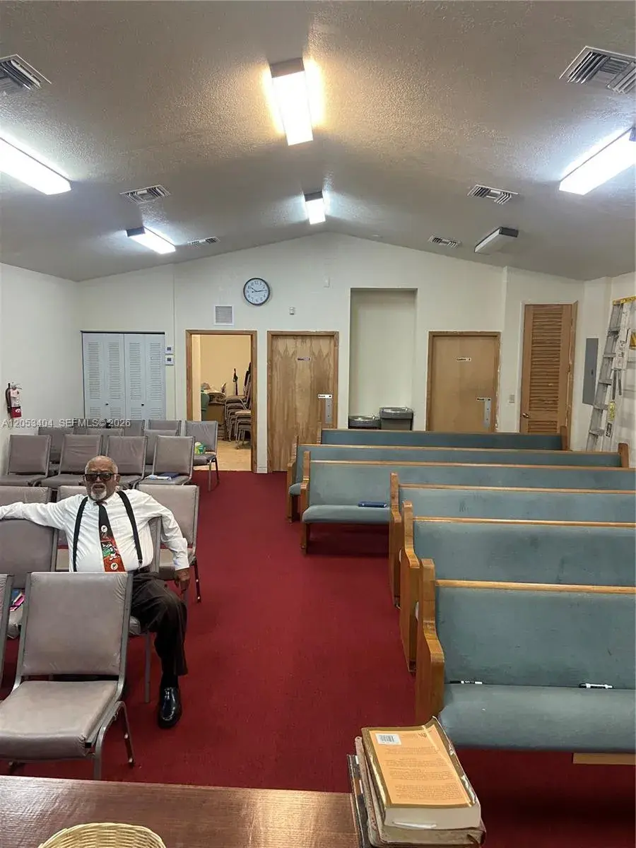 18301 SW 107th Ave, Miami FL 33157
