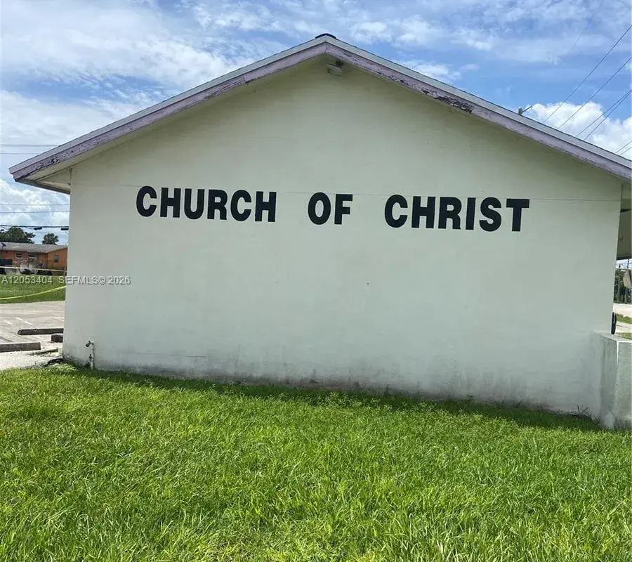 18301 SW 107th Ave, Miami FL 33157