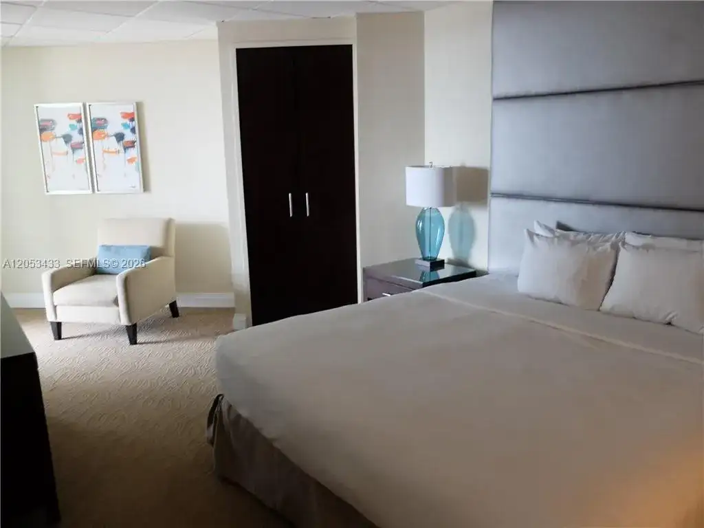 2670 E Sunrise Blvd # 523, Fort Lauderdale FL 33304 photo 3