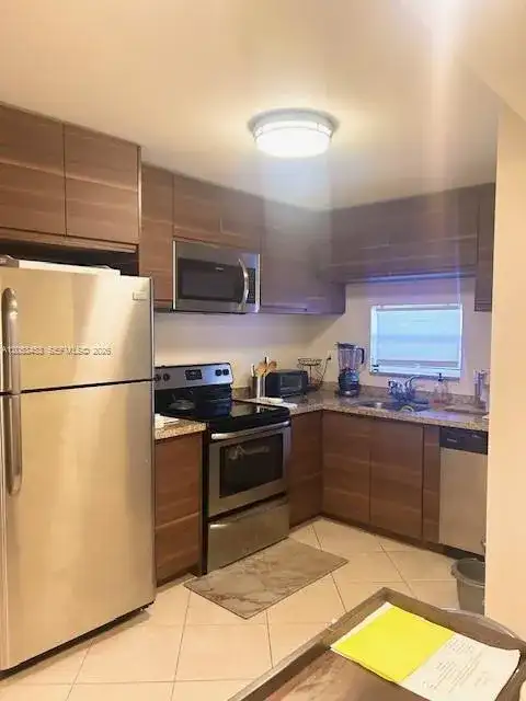 361 S Hollybrook Dr # 104, Pembroke Pines FL 33025 photo 4