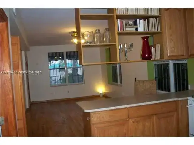 710 PENNSYLVANIA AV # 1, Miami Beach FL 33139 photo 3