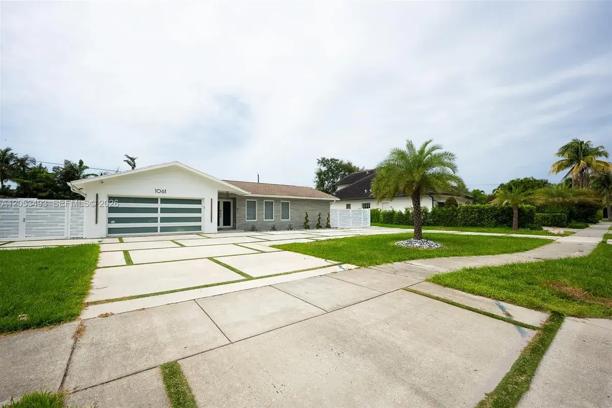 1061 SW 18th street, Boca Raton FL 33486