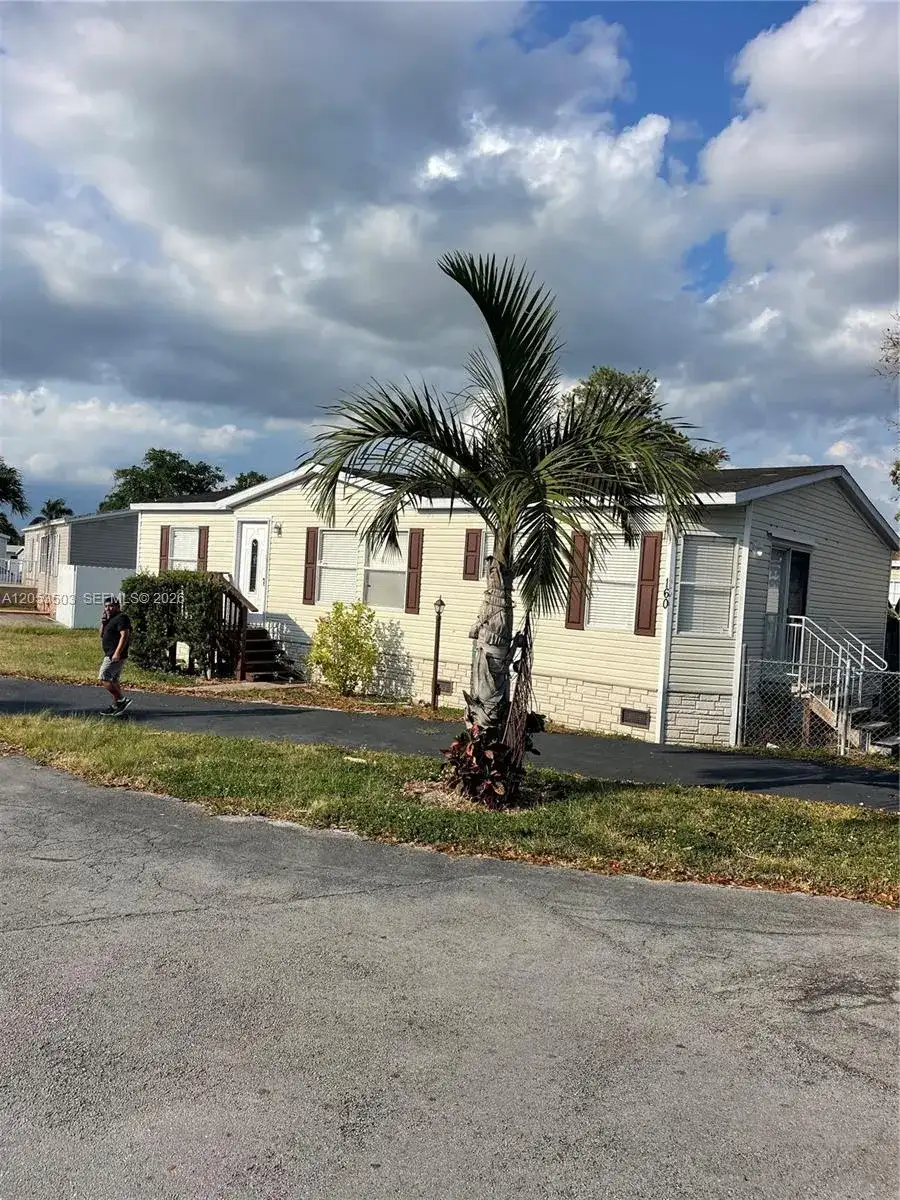 220 NE 12th Ave LOT 160, Homestead FL 33030 photo 3
