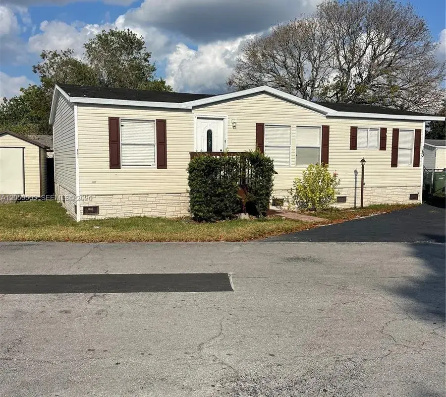 220 NE 12th Ave LOT 160, Homestead FL 33030