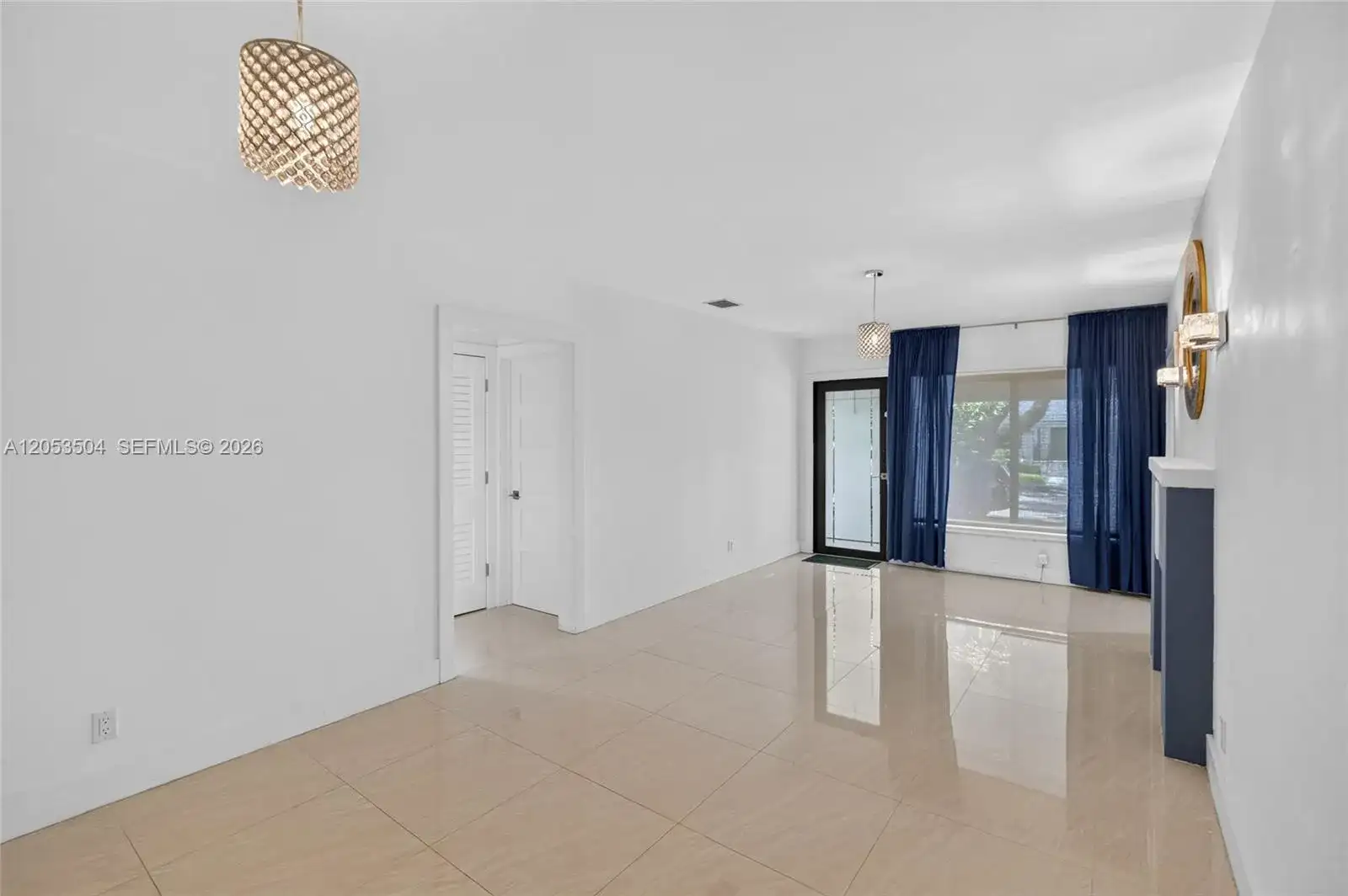 2543 SW 15th St, Miami FL 33145 photo 2