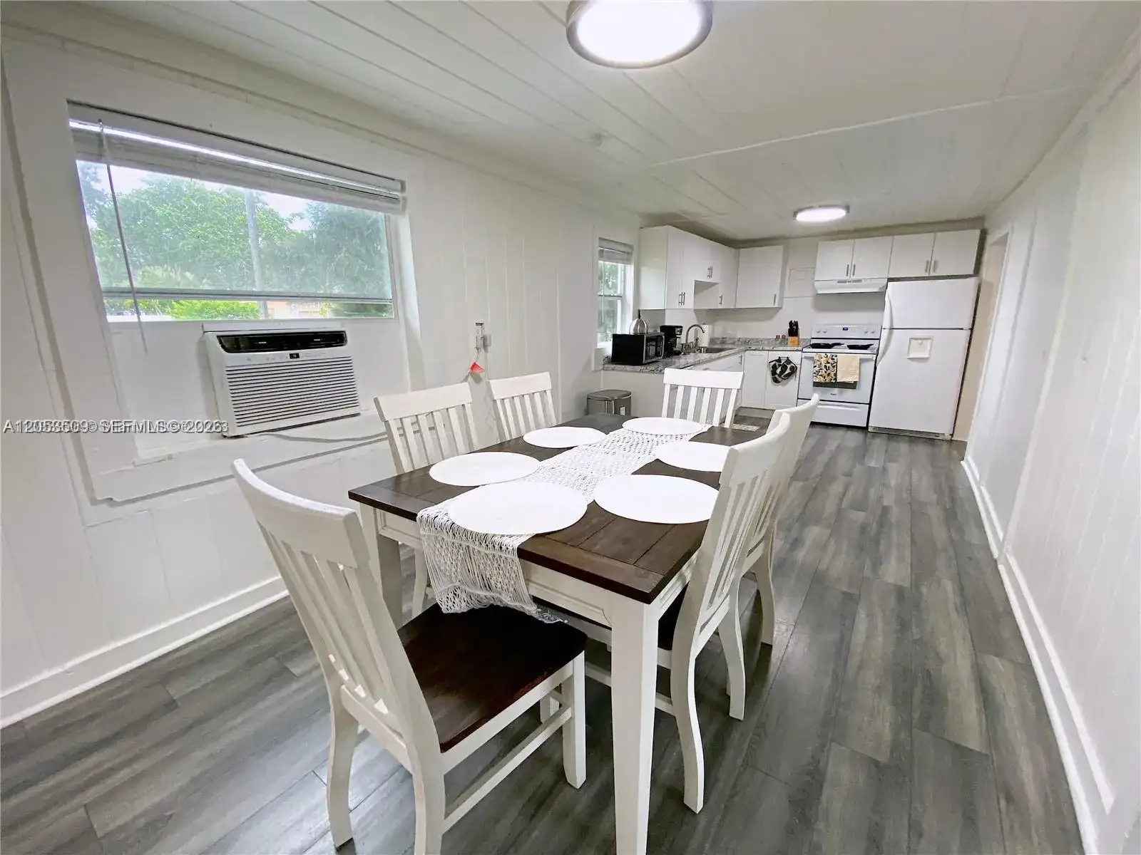 342 NW 7th Ave, Delray Beach FL 33444 photo 2