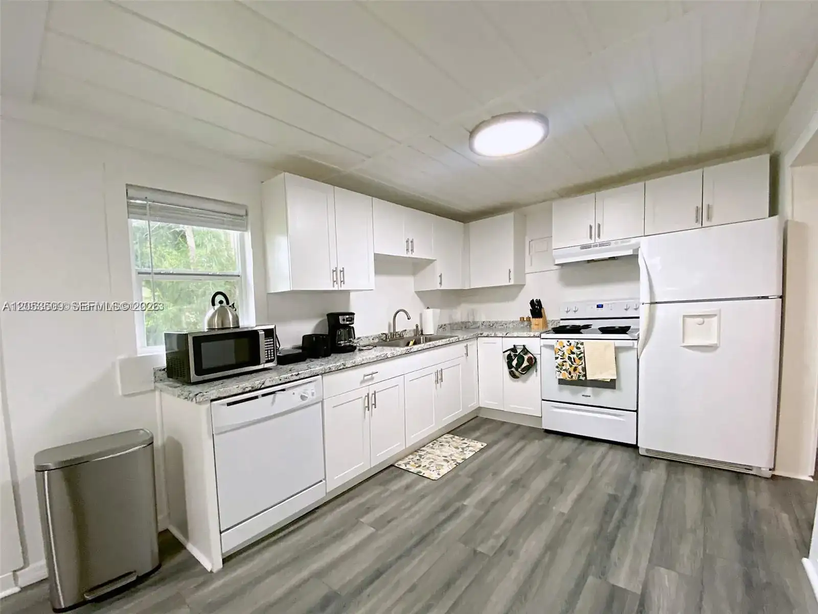 342 NW 7th Ave, Delray Beach FL 33444 photo 3
