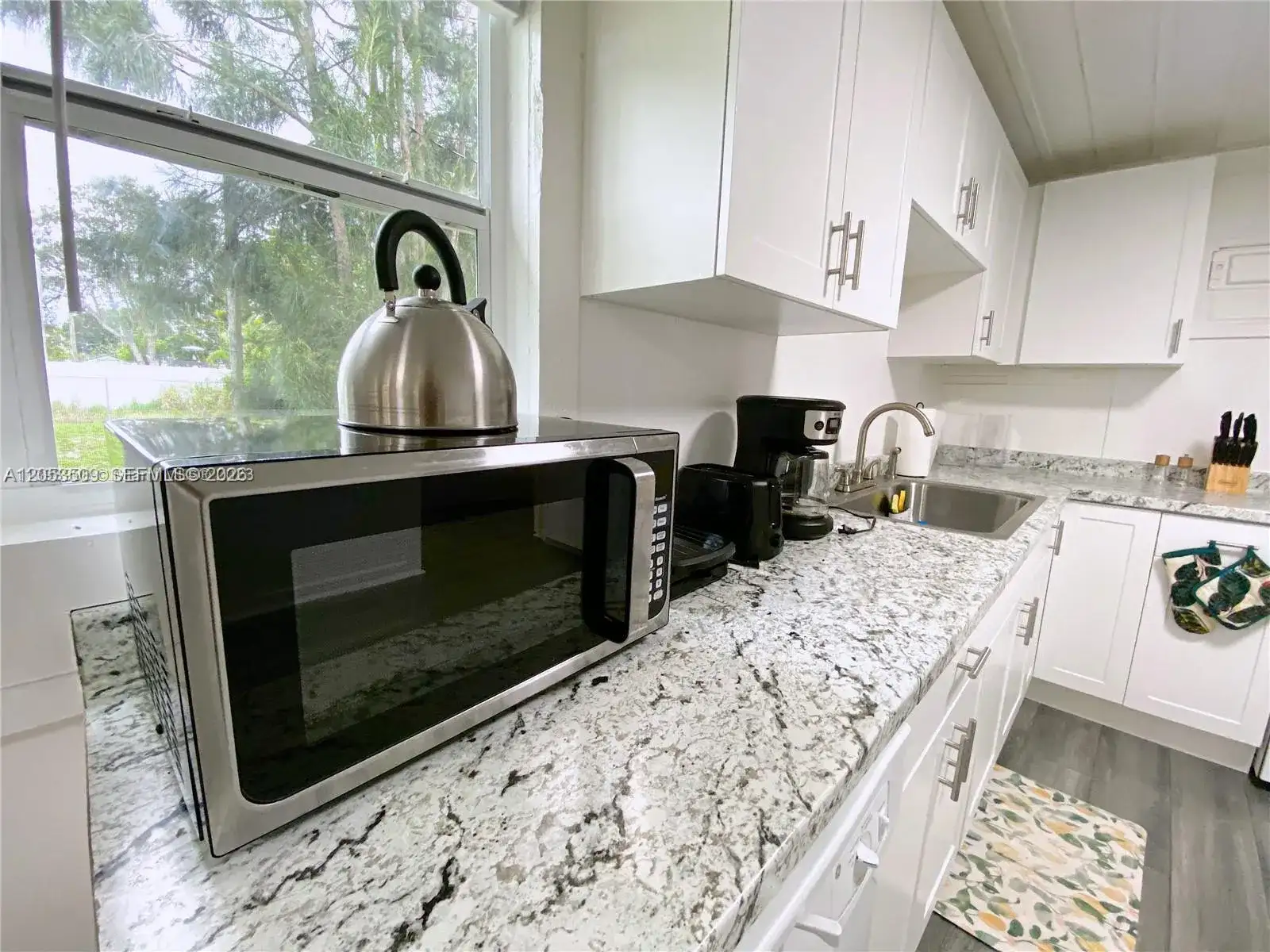 342 NW 7th Ave, Delray Beach FL 33444 photo 4