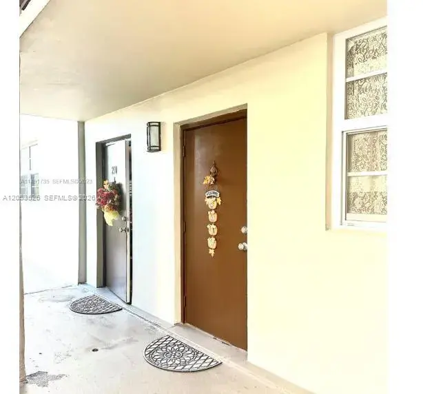 1811 Jefferson St # 210, Hollywood FL 33020