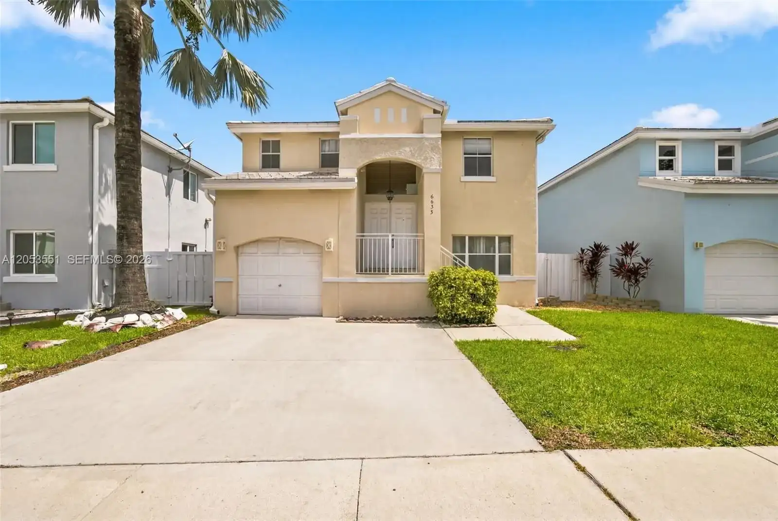 6633 Bayfront Dr, Margate FL 33063