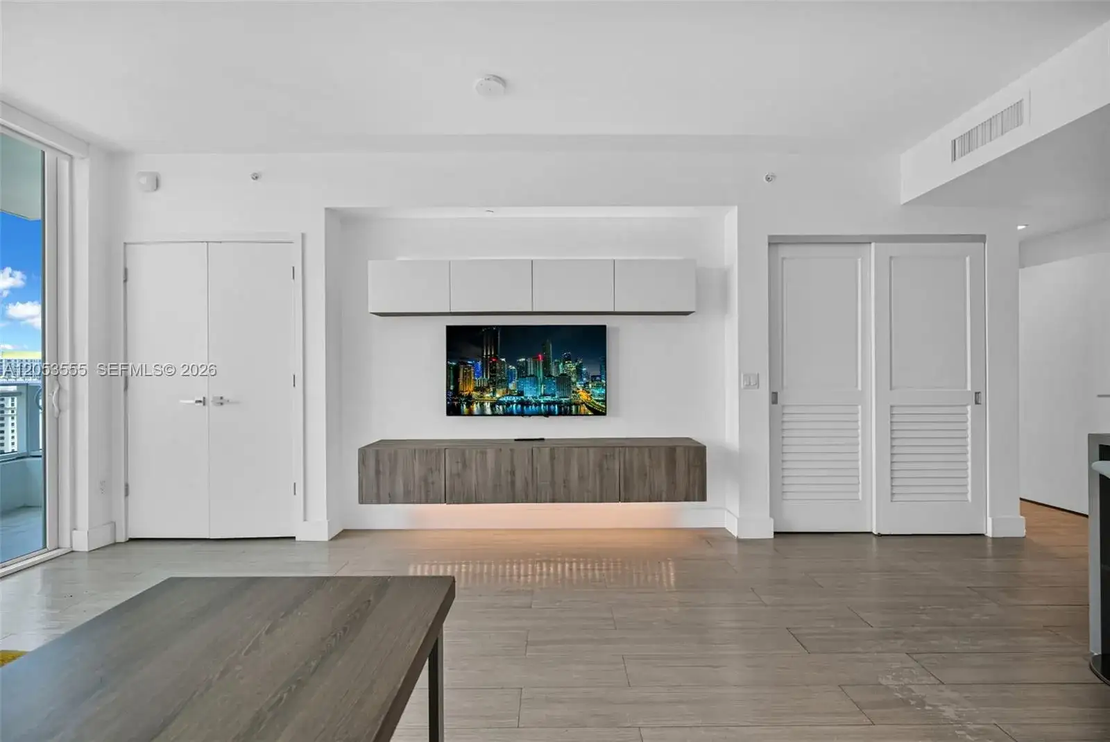 1080 Brickell Ave # 3705, Miami FL 33131 photo 5