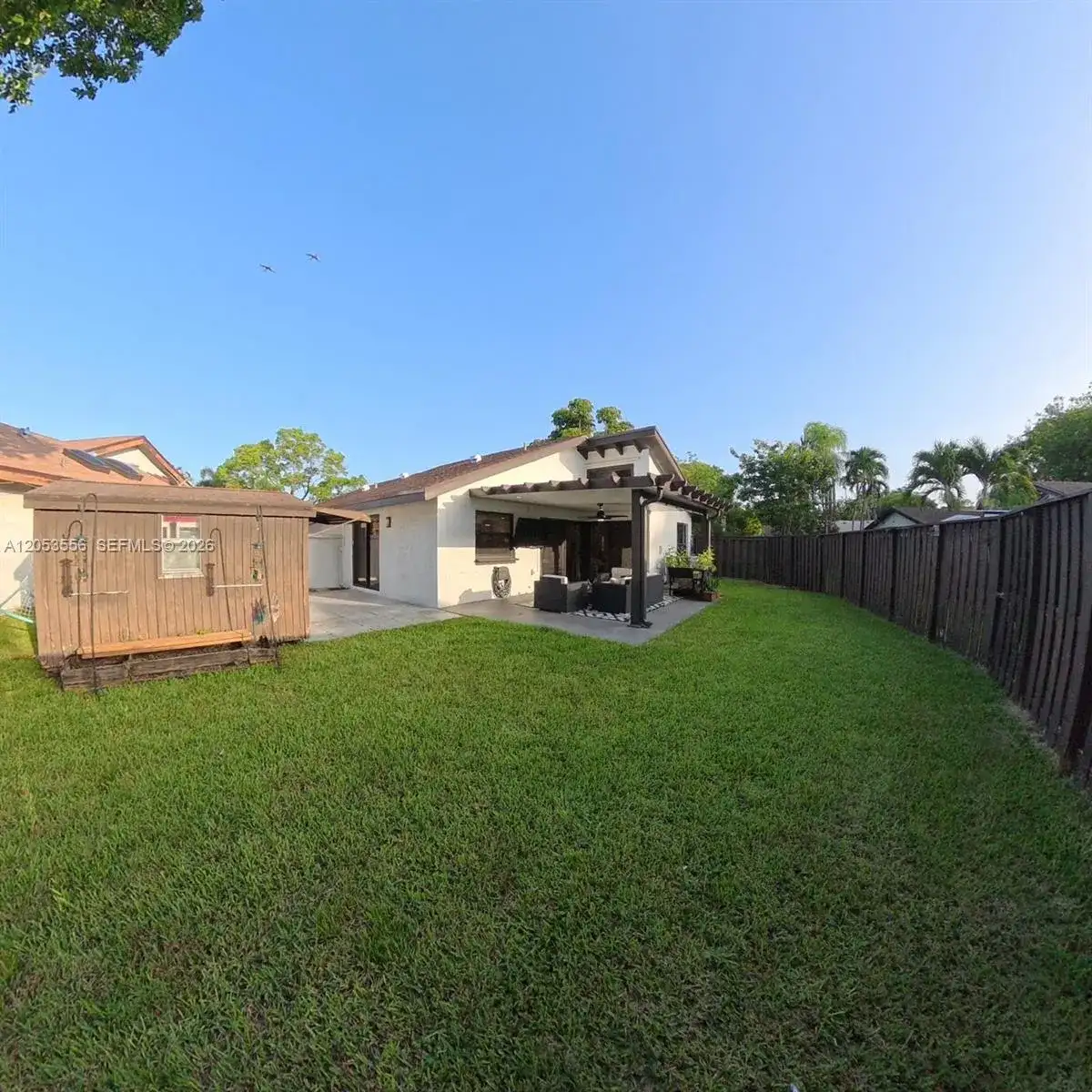 1490 Flamingo Ct, Pembroke Pines FL 33026 photo 5