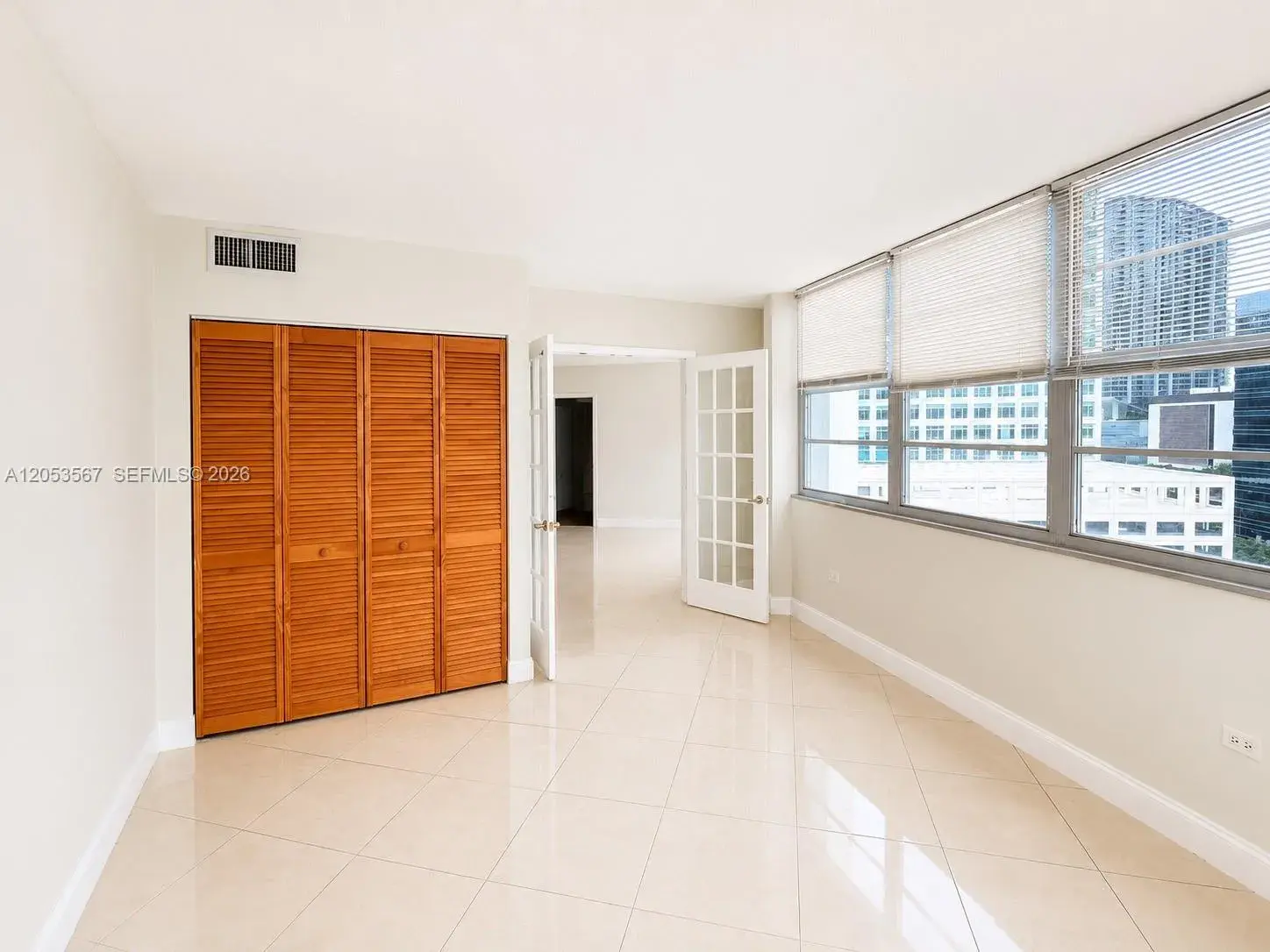 825 Brickell Bay Dr # 1245, Miami FL 33131