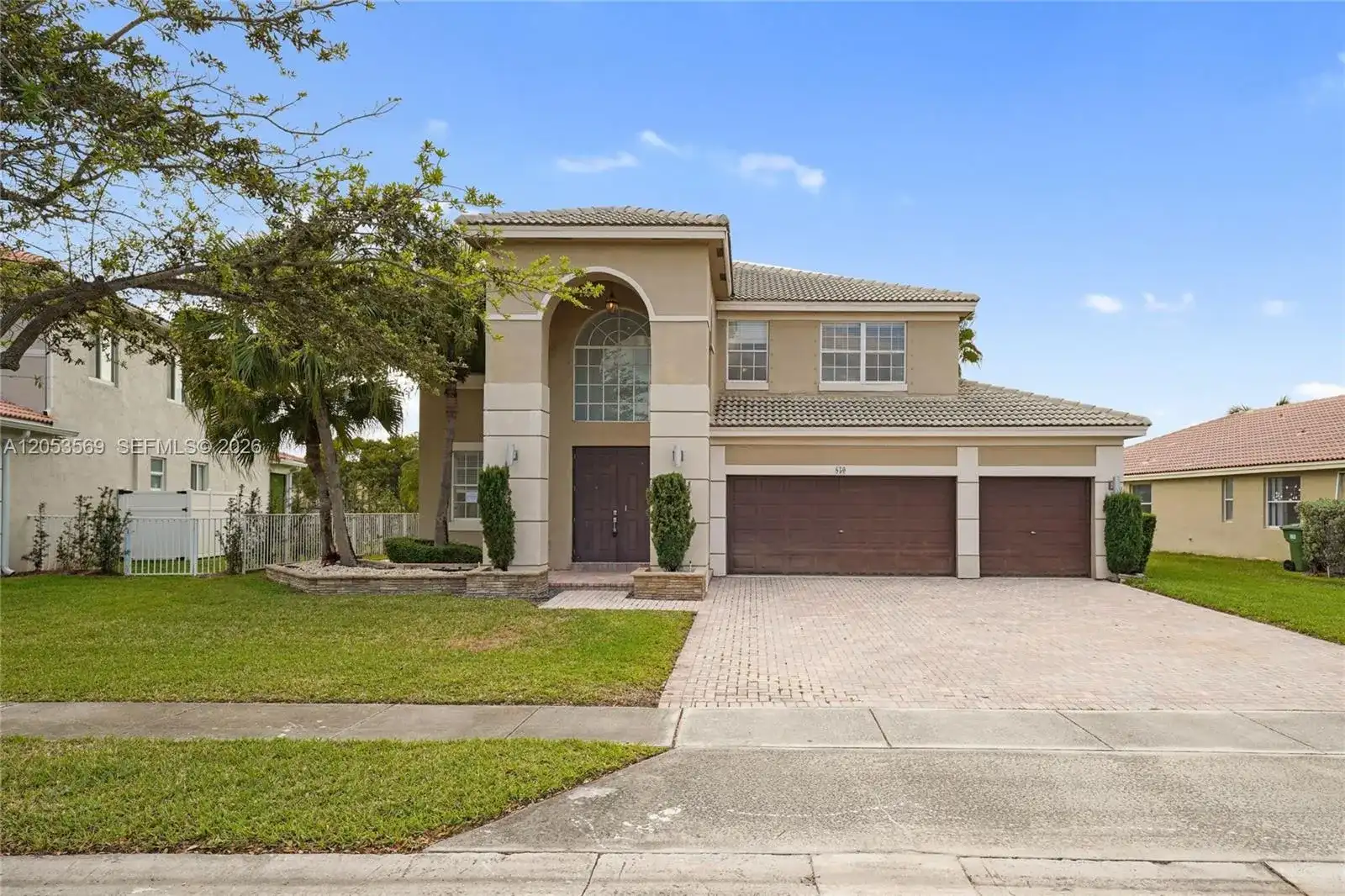 850 NW 168th Ave, Pembroke Pines FL 33028