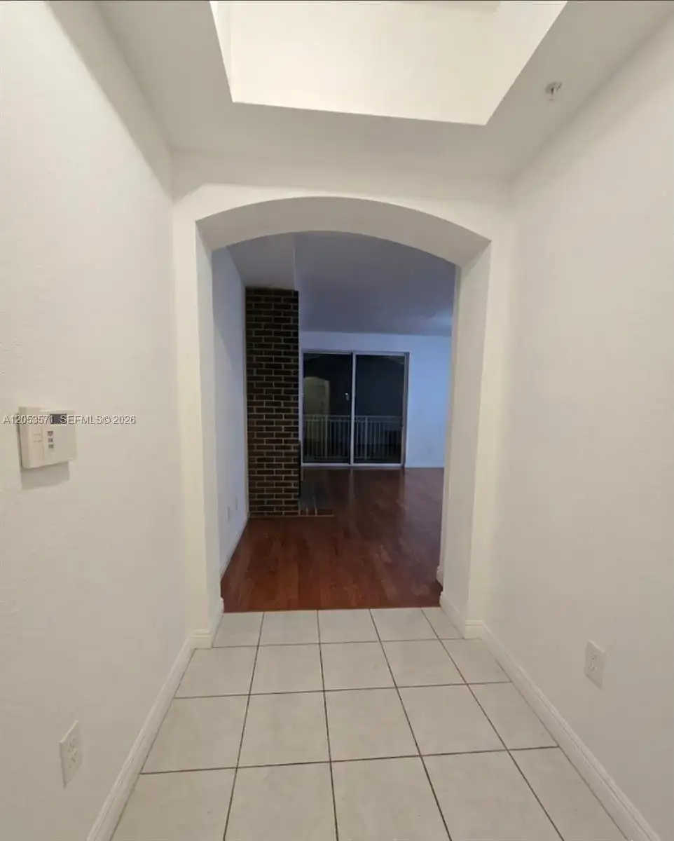 8936 W Flagler St # 204, Miami FL 33174 photo 2