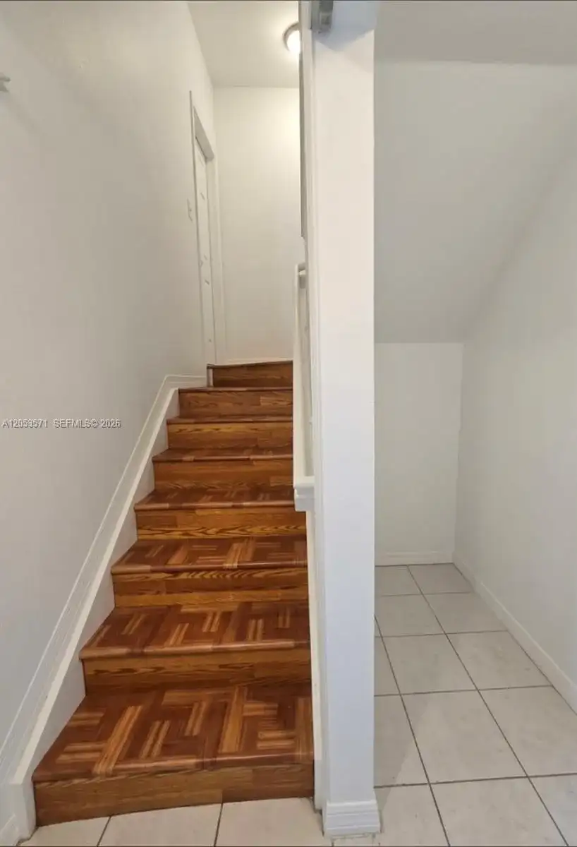 8936 W Flagler St # 204, Miami FL 33174 photo 4