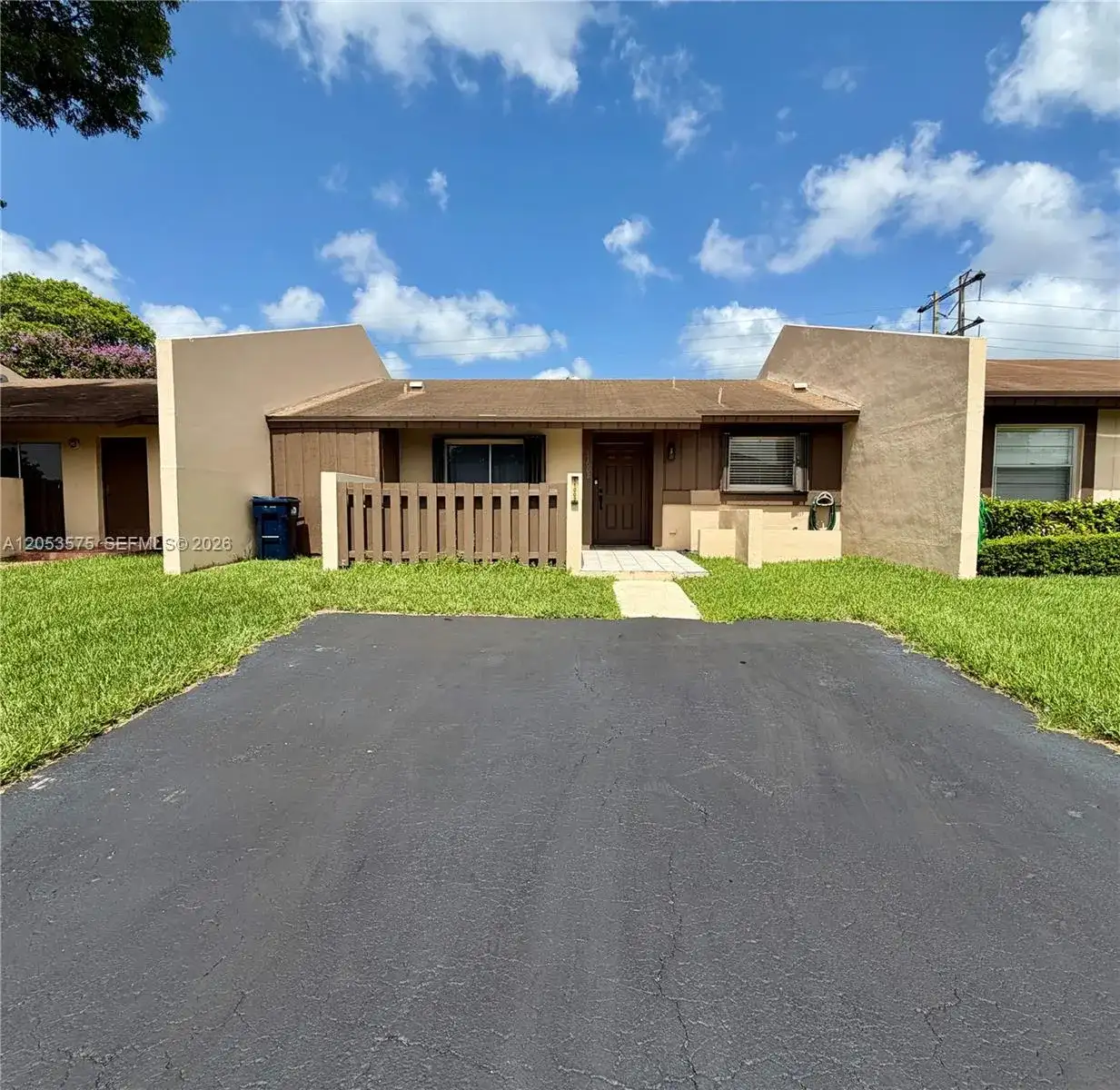 11002 SW 125th Ct, Miami FL 33186 photo 2